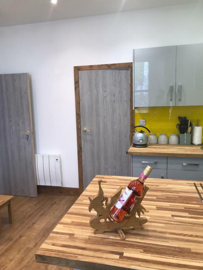 Nant Apartment - Ground Floor Menai Bridge Luaran gambar